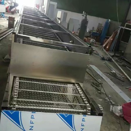 厂家批发大型非标准超声波清洗线工业用去除产品表面油污清洗机